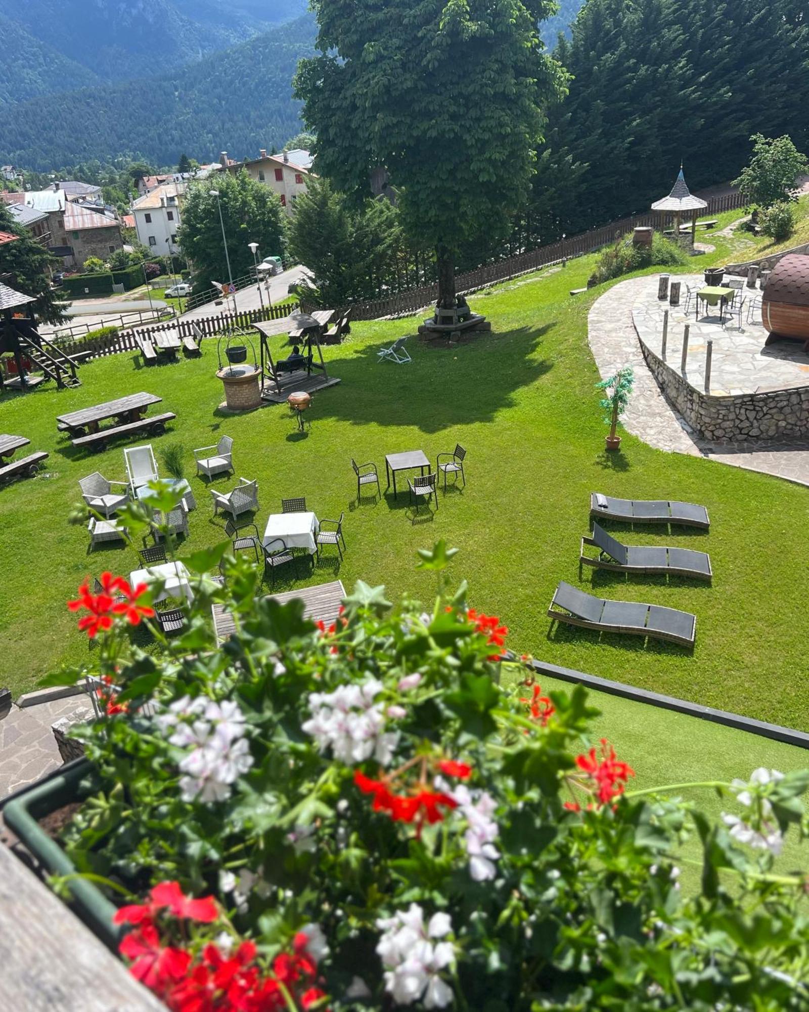 Park Hotel Bellavista Calalzo di Cadore Exteriör bild